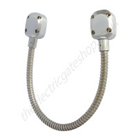 door / gate protective cable loop.
provides a protective loop where the cable passes from the gate post to the gate.



